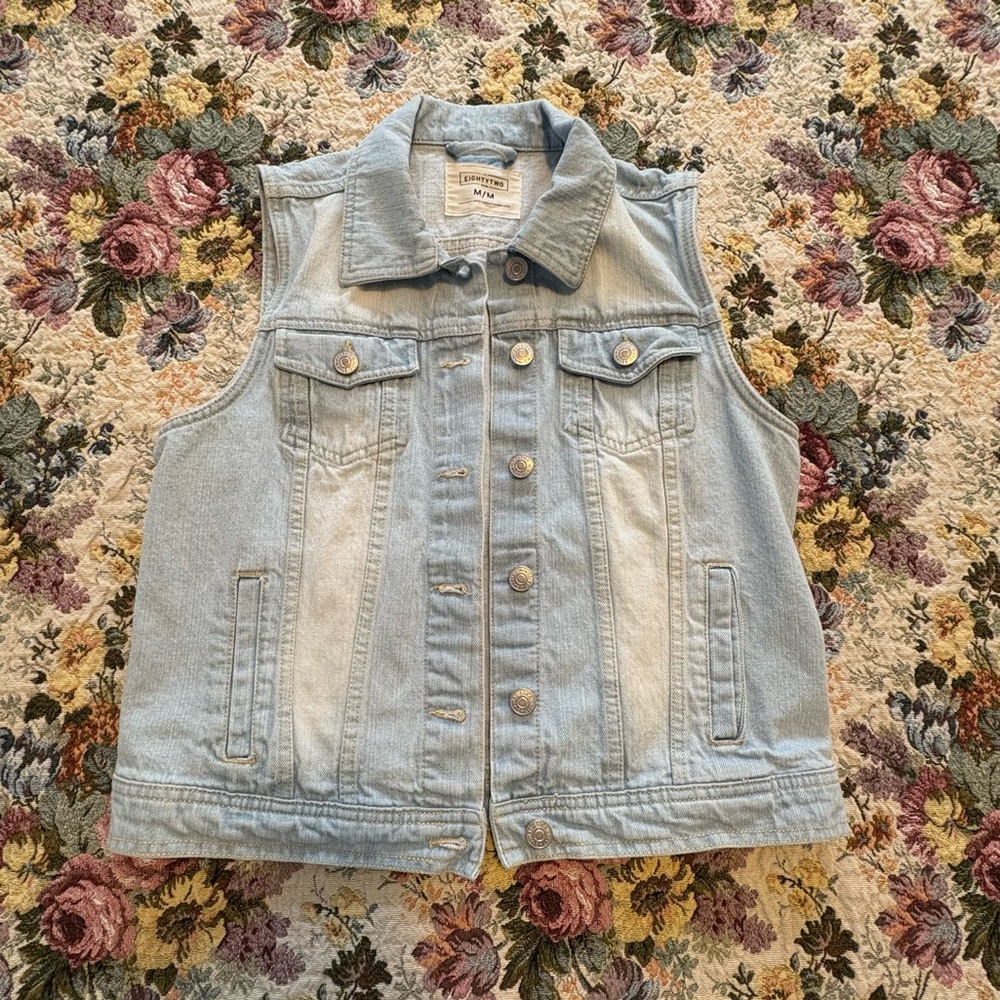 EightTwo Light Blue Denim Vest